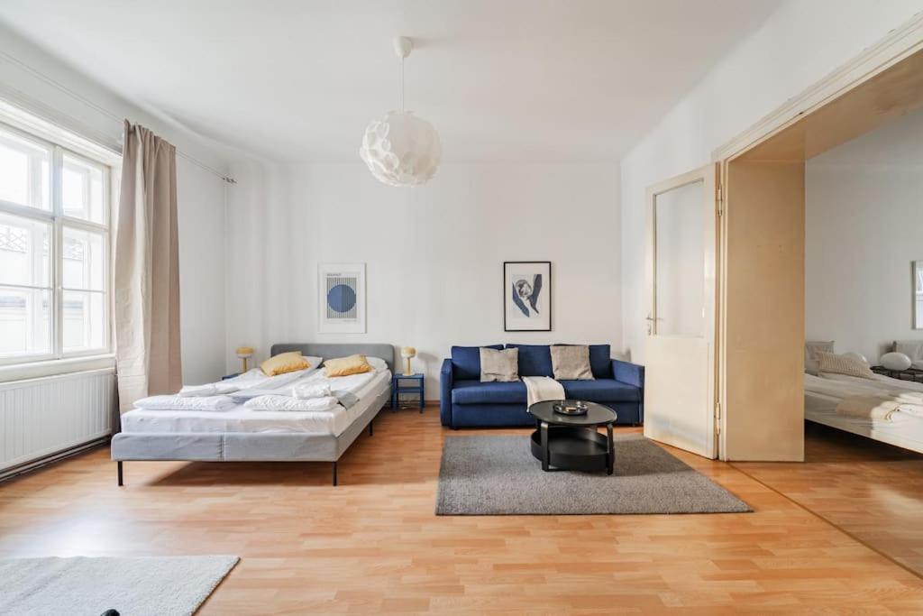 Zentrale Wohnung Fuer Entdecker Viena Exterior foto
